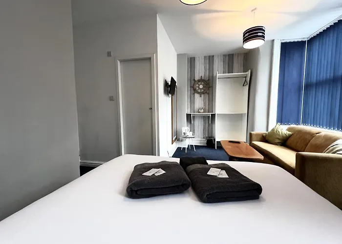 Central Cove Guesthouse